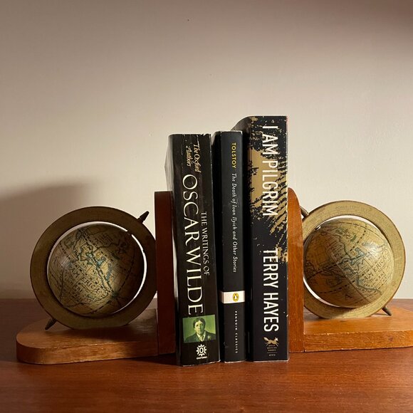 World Globe Bookends - Picture 6 of 7